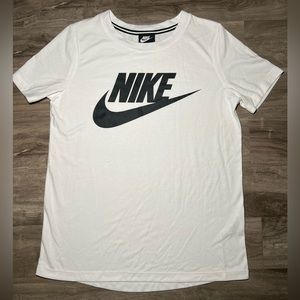 Womens Nike Athletic Shirt Size M